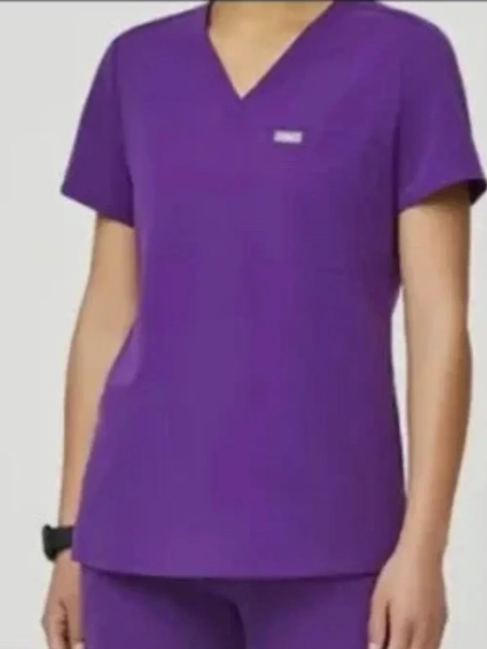 Figs Catarina One-Pocket Scrub Top in Purple (size S)